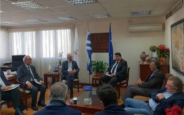 Τρία βασικά θέματα στην ατζέντα της συνάντησης Προδρόμου με ΠΟΕΔ, ΟΕΛΜΕΚ και ΟΛΤΕΚ